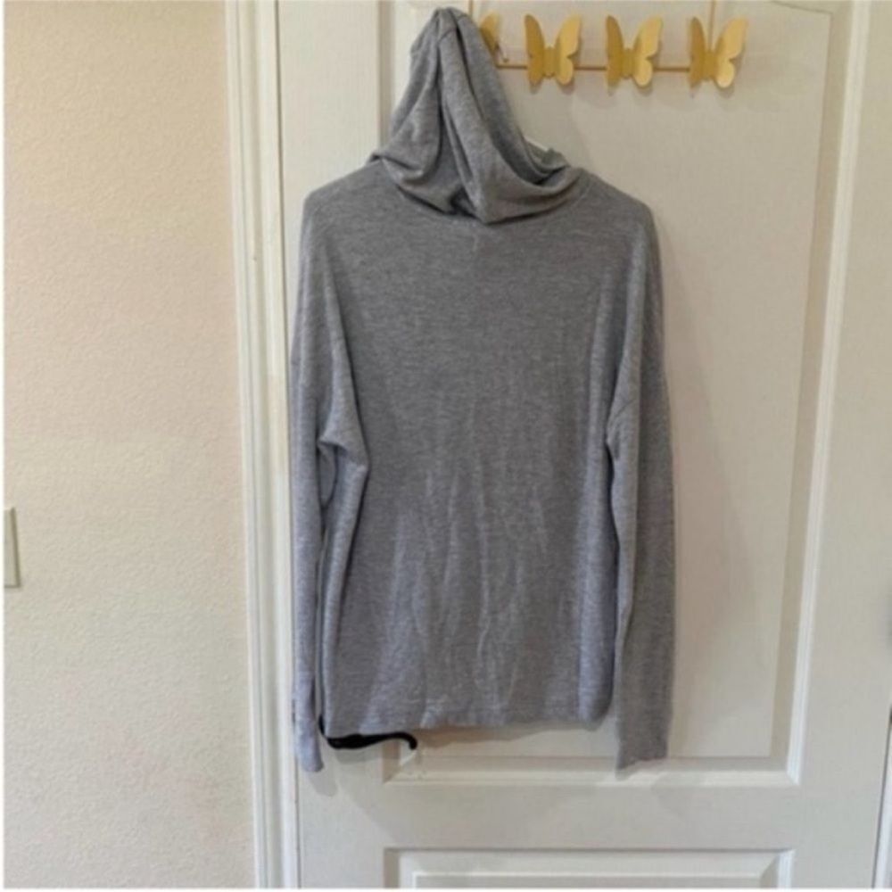 UGG Gray Hooded Sweatshirt NWT Pullover Plus size 1X attached hoodie‎ Grey - Picture 5 of 7